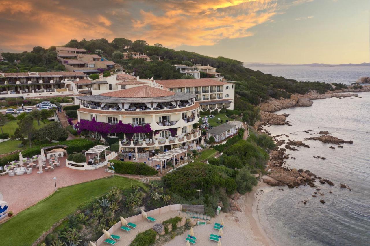Club Hotel Baja Sardinia Bagian luar foto