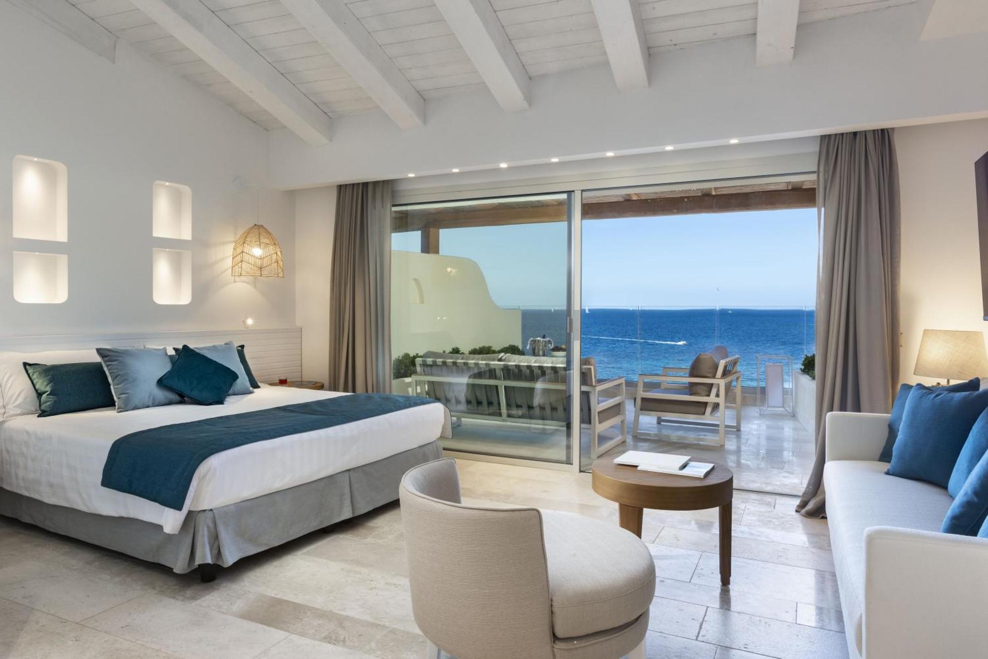 Club Hotel Baja Sardinia Bagian luar foto